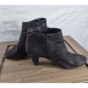 Comfort Plus Predictions Women's Black Suede ZipUp Buckle Ankle Booties Size 11W